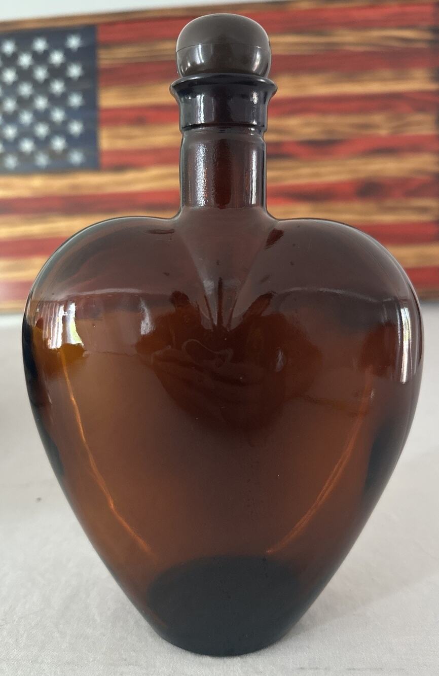 PAUL MASSON Vintage Pressed Glass Amber Heart Shaped 8" SHERRY BOTTLE With Stop